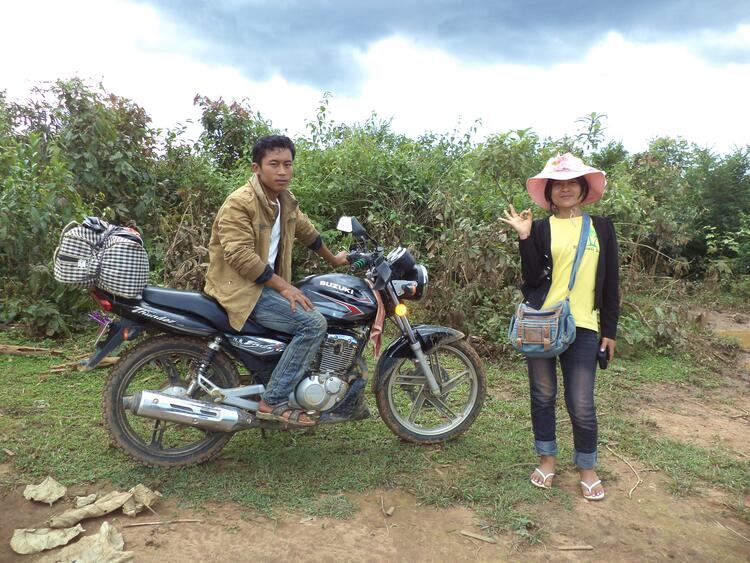 lat rim: duai: muak see aak